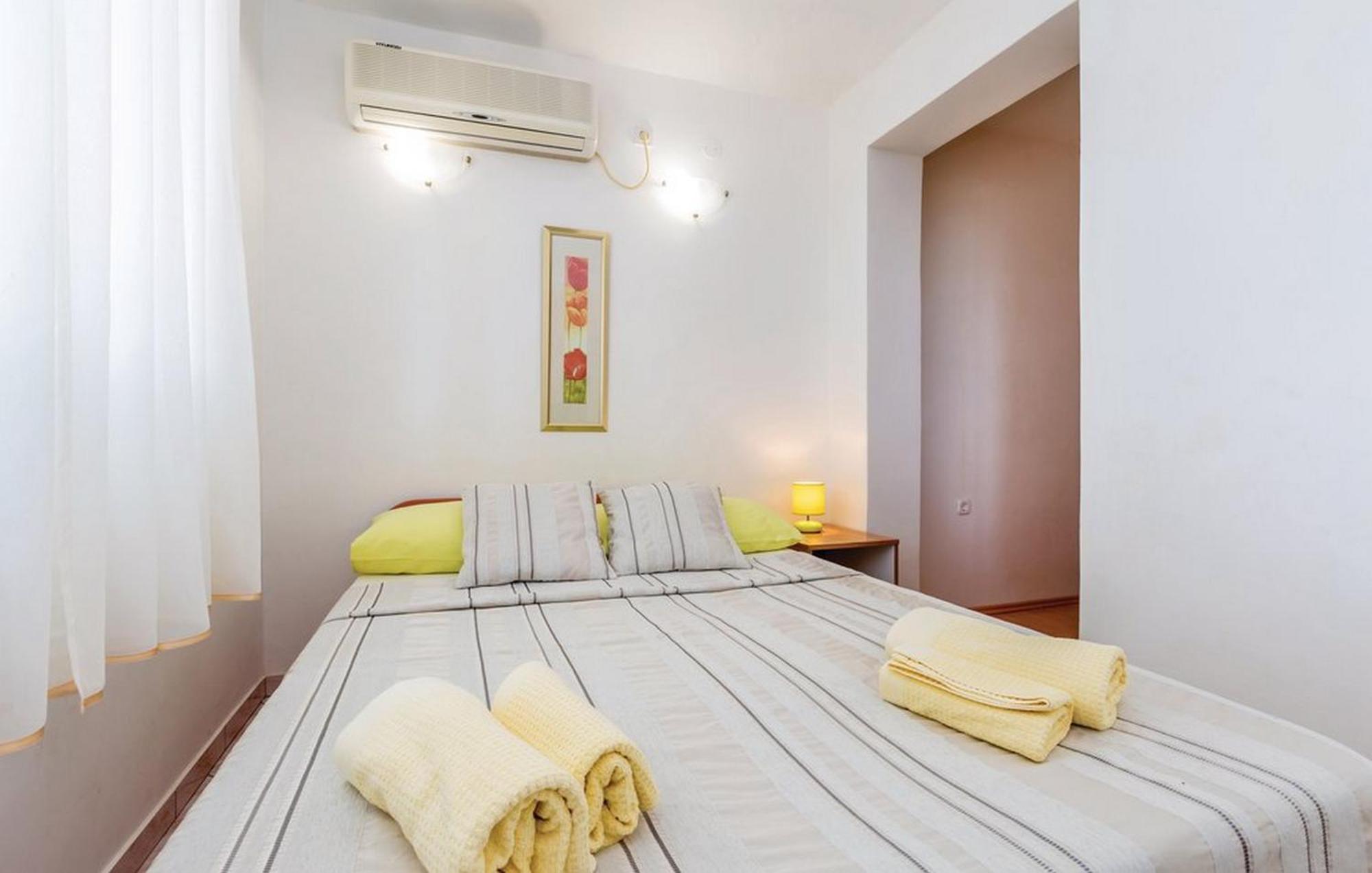 Apartments Paola Карлобаг Номер фото